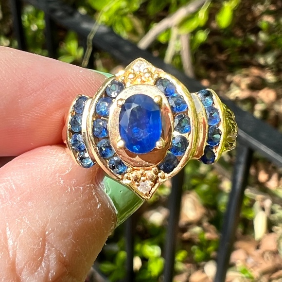 VINTAGE 14K YELLOW GOLD MULTI SHAPE BLUE SAPPHIRE DIAMOND COCKTAIL CLUSTER RING